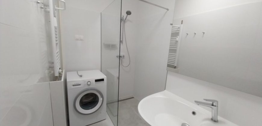 Komárom-Esztergom megye – Tata – Nincs megadva