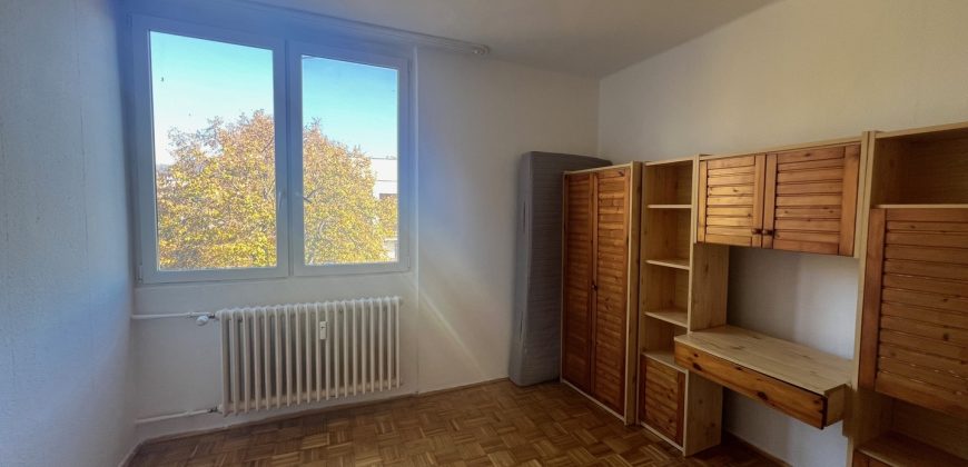 Komárom-Esztergom megye – Tatabánya – Dózsakert