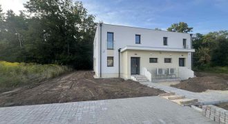 Komárom-Esztergom megye – Tata – Nincs megadva