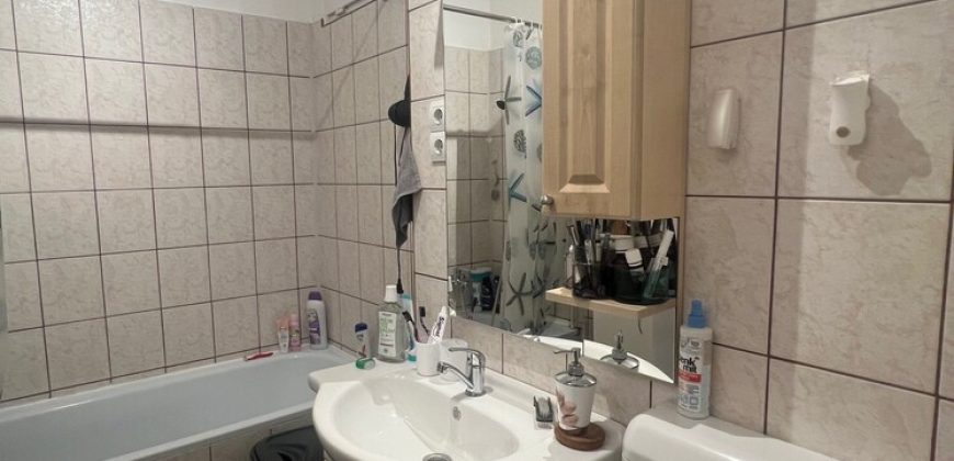 Komárom-Esztergom megye – Oroszlány – Nincs megadva