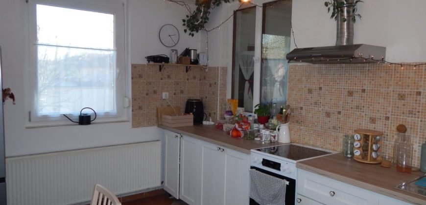 Komárom-Esztergom megye – Tata – Nincs megadva