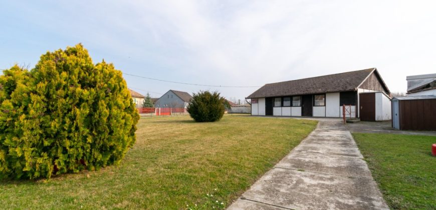 Győr-Moson-Sopron megye – Halászi