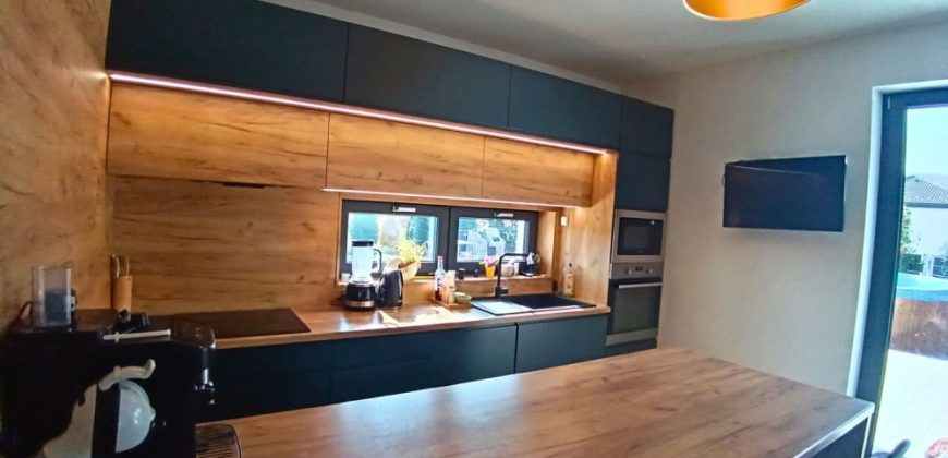 Győr-Moson-Sopron megye – Győrújbarát – Nincs megadva