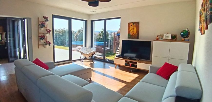 Győr-Moson-Sopron megye – Győrújbarát – Nincs megadva