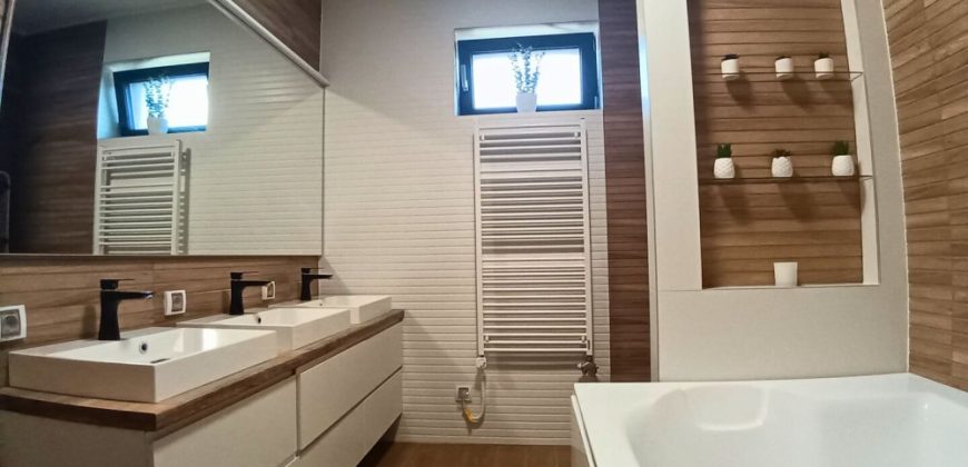 Győr-Moson-Sopron megye – Győrújbarát – Nincs megadva