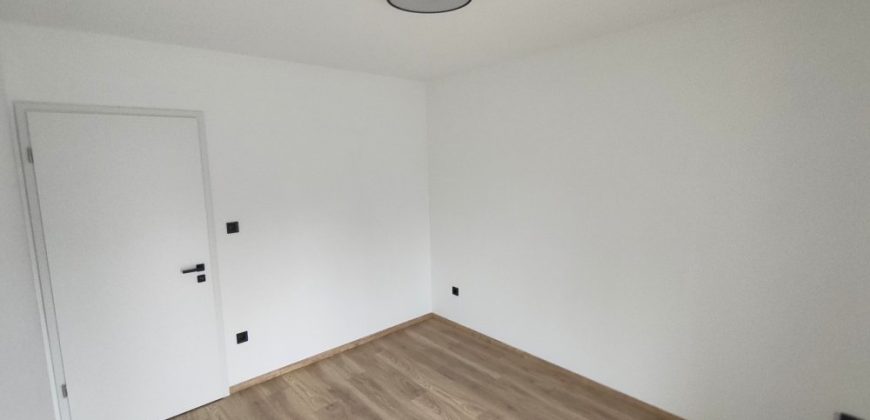 Komárom-Esztergom megye – Komárom – Nincs megadva