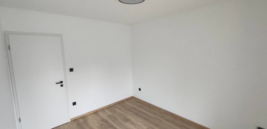 Komárom-Esztergom megye – Komárom – Nincs megadva