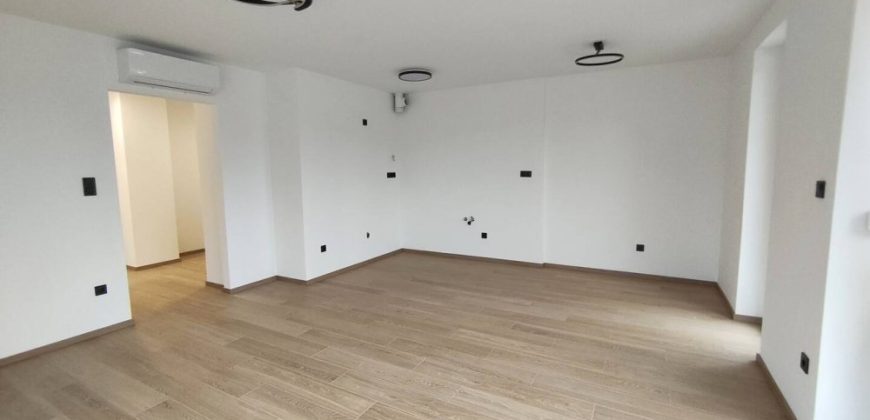 Komárom-Esztergom megye – Komárom – Nincs megadva