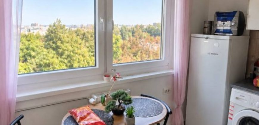 Győr-Moson-Sopron megye – Győr – Adyváros